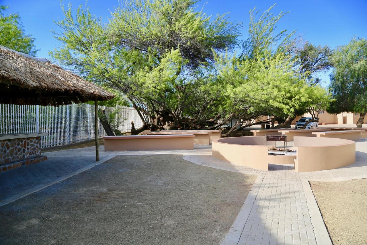 Schuetzenhaus Guesthouse เคทมานสโฮป ภายนอก รูปภาพ